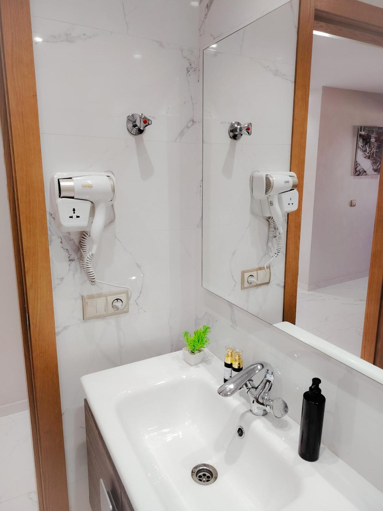Super Apartement Totalement Neuf Et Climatise A Cote Du Centre Commercial Marjane M2 Ταγγέρη Εξωτερικό φωτογραφία